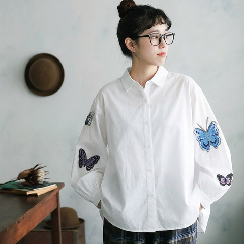 M-3XL ちょっと遊んで蝶々刺繍シャツ ランタンスリーブ 長袖 ラウンドネック 刺繍 シンプル シャツ M ホワイト