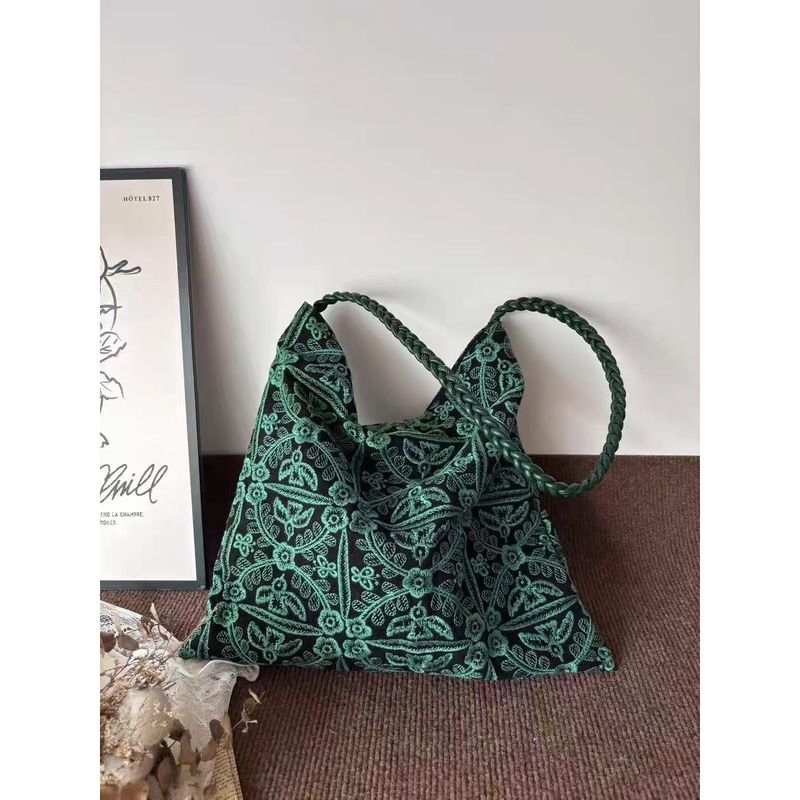 新作発売！ 葉音が聞こえる編みトートバッグ フリー グリーン刺繍