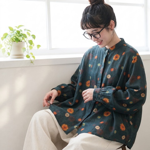 M-3XL 散歩の日に似合うコスモス柄ブラウス M コスモス