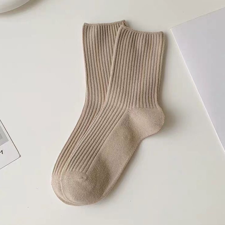 人気新品 合わせやすい 無地 ストライプ 女性用ソックス フリー カーキ