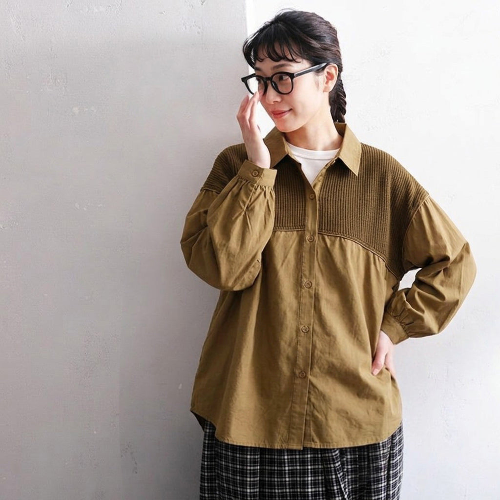 切り替えデザインが魅力、ゆったりシャツ M ブラック