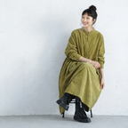 静かな大人の余裕をまとう、スタンドカラーワンピース M ピンク