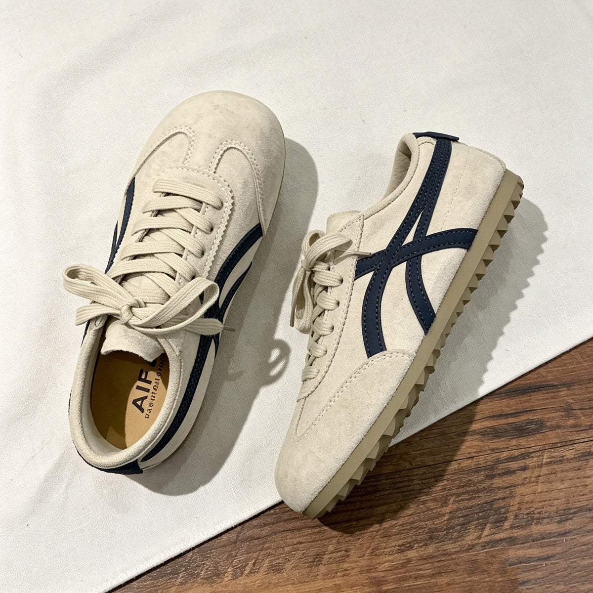 レトロ ソフトソール フラットスニーカー 22.5 ベージュグレー