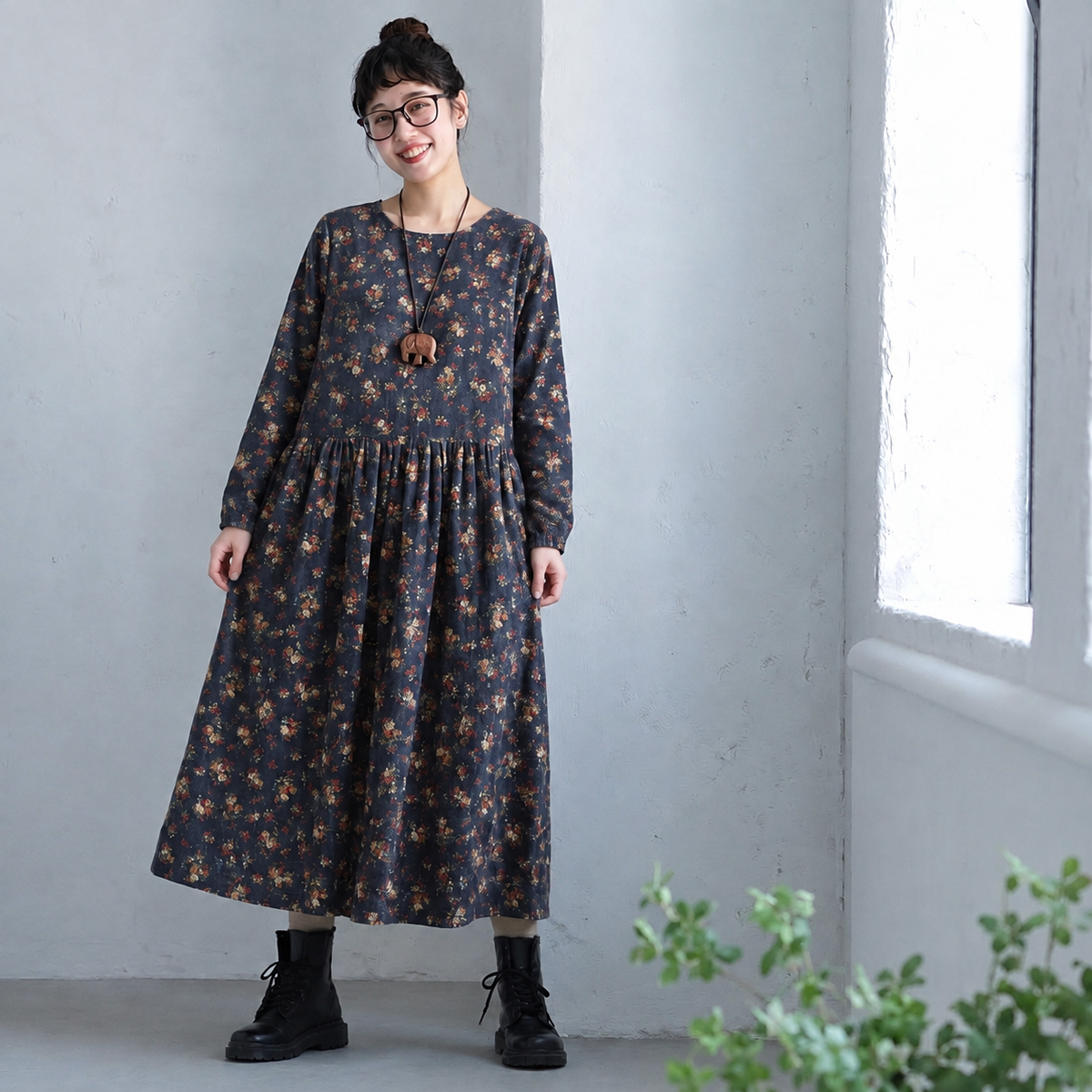 M-3XL コーデの主役に！花柄 ラウンドネック 森ガール カジュアル ギャザー飾り 長袖ワンピース M ネイビー