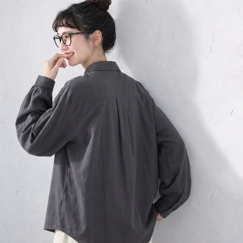 今季トレンドML ゆったり 落ち着いたカラー 長く着られる ポケット付き 長袖シャツ M ブルー