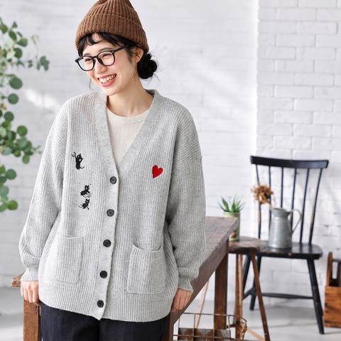 M-4XL 柔らかい クリームカラー 刺繍 ゆったり ルーズシルエット ニットカーディガン 4XL ライトグレー