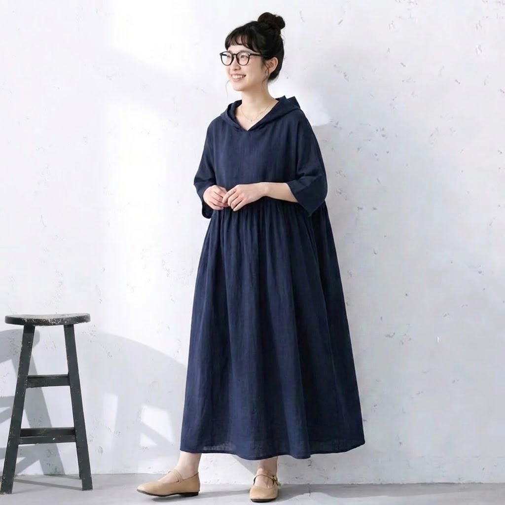 飾らない優しさを詰めた、パーカーワンピース フリー ネイビー
